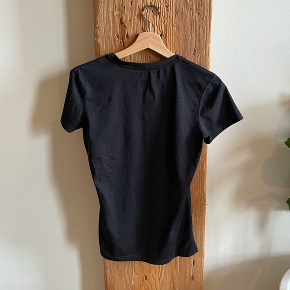 Nike V Neck - Picture 3 of 3